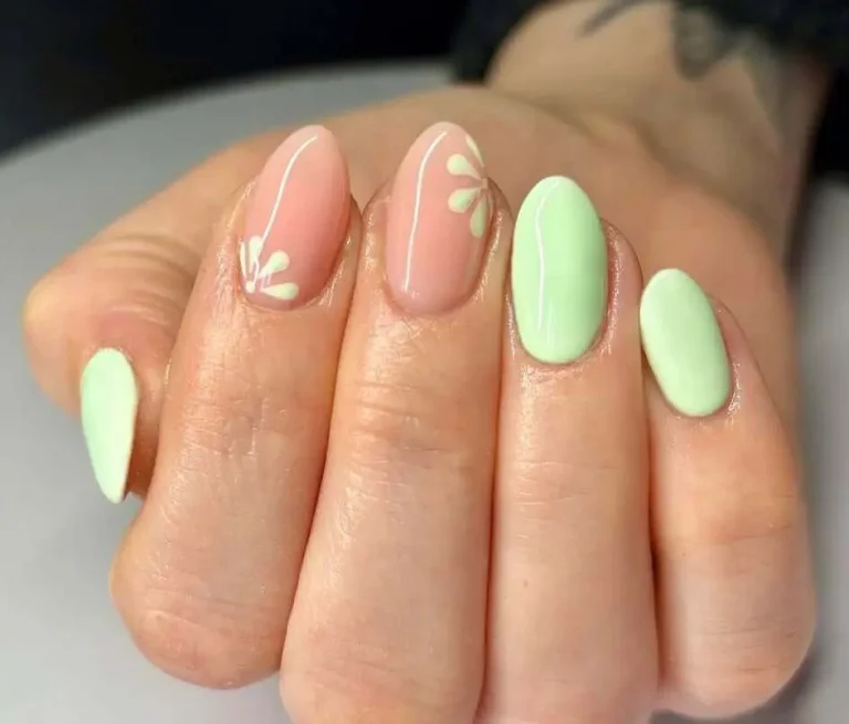 35 September Nails That Make the Shift Into Fall Feel Easy